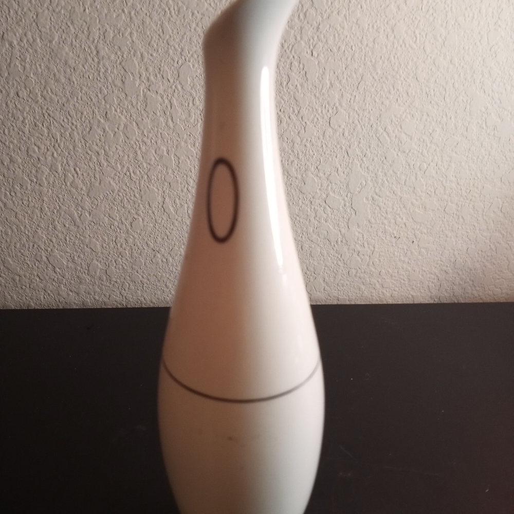 Wallace Silver Line Fine Porcelain 8" Vase or Pitcher